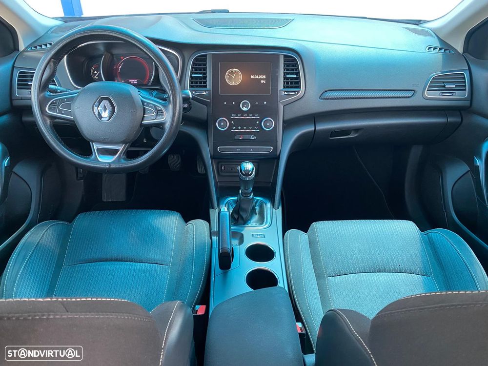 Renault Mégane Sport Tourer BLUE dCi 115 ZEN - 13
