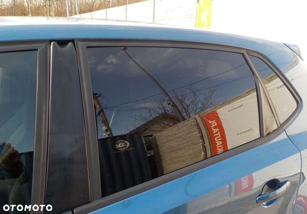 Volkswagen Polo - 9