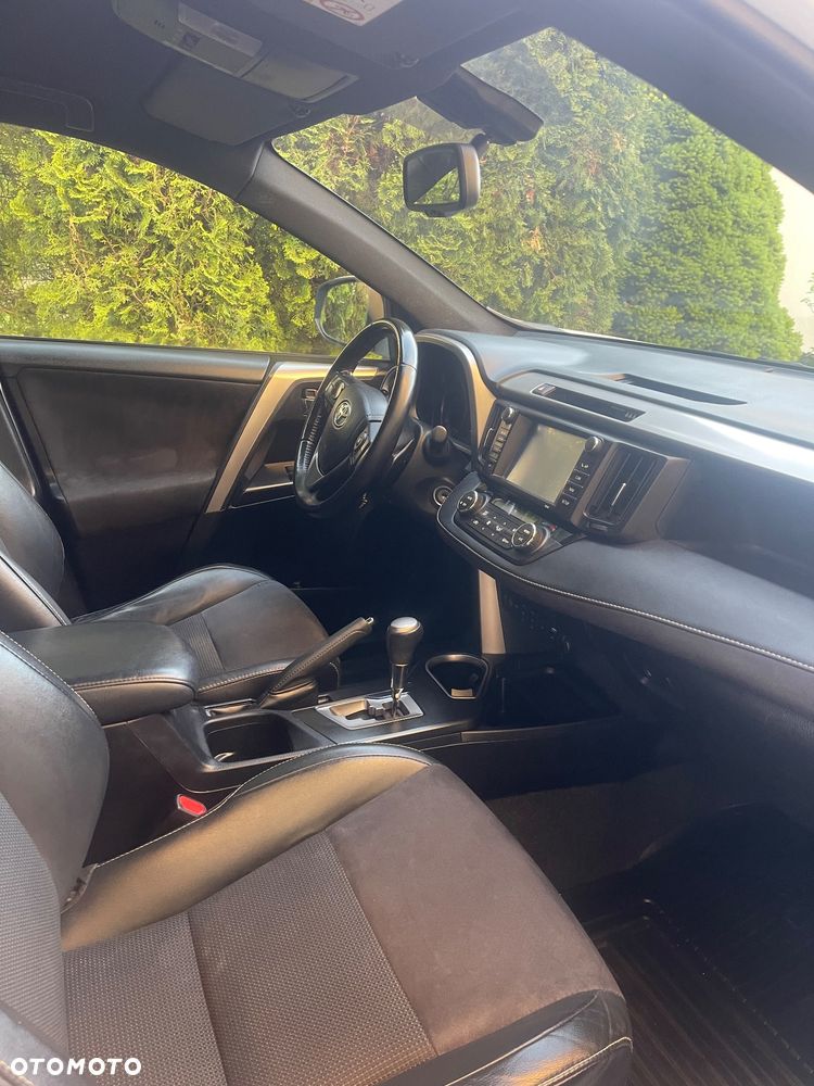 Toyota RAV4 2.0 Prestige 4x4 MS - 36