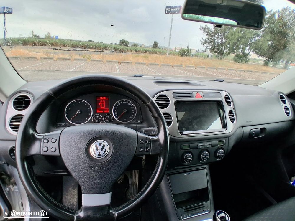 VW Tiguan 1.4 TSI Track 4Motion - 3