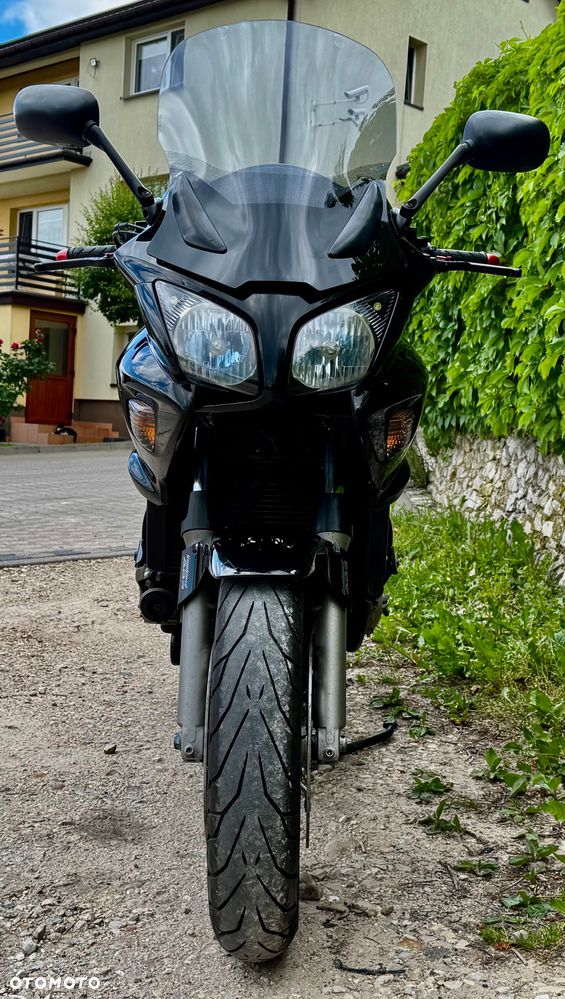 Honda CBF - 12