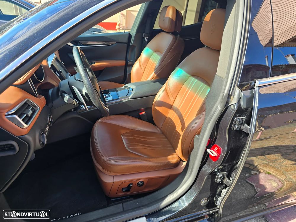 Maserati Ghibli Auto - 9