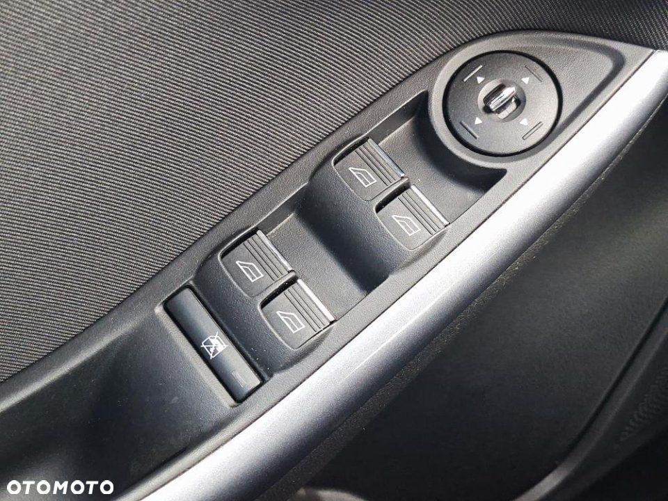 Ford Focus - 22