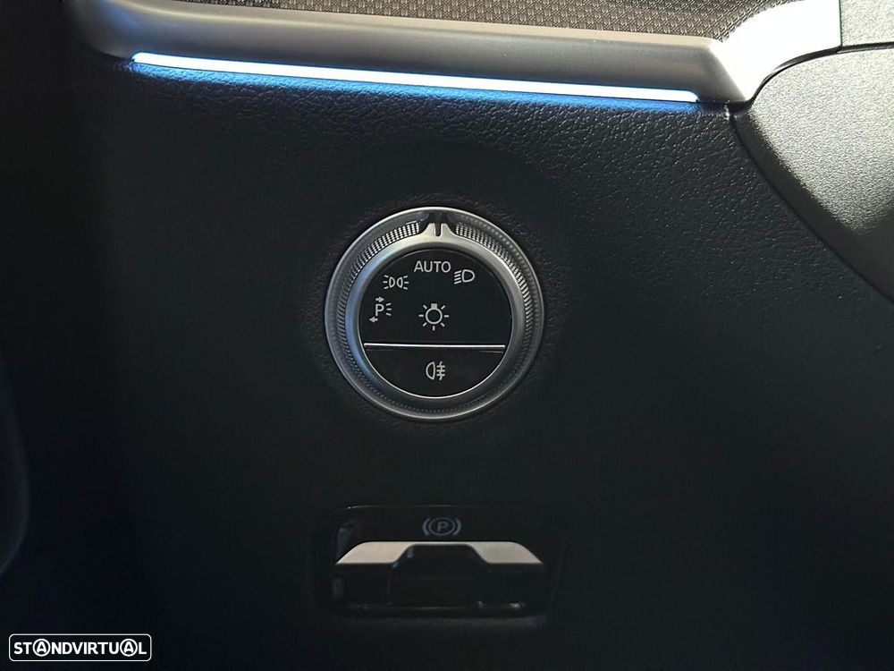Mercedes-Benz C 300 de 4Matic T 9G-TRONIC AMG Line - 20