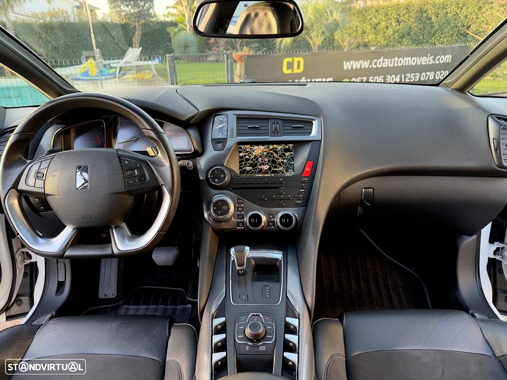 Citroën DS5 e-HDi 115 EGS6 SoChic - 52