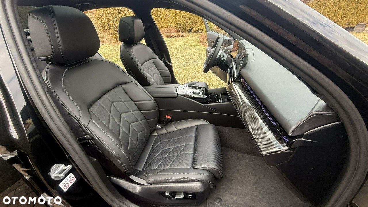 BMW Seria 5 - 19