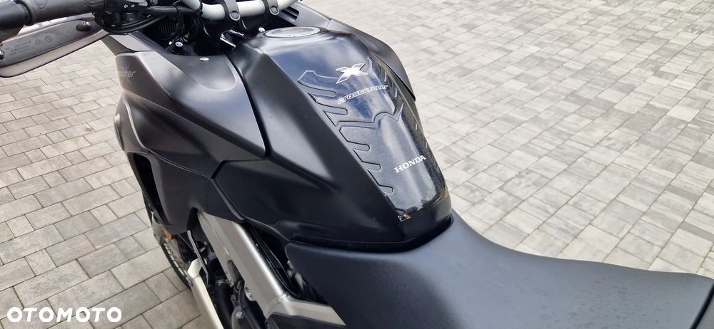 Honda VFR - 14