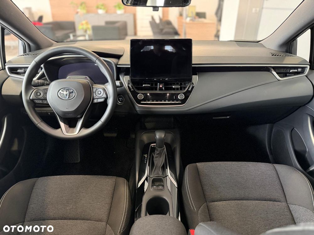Toyota Corolla - 11