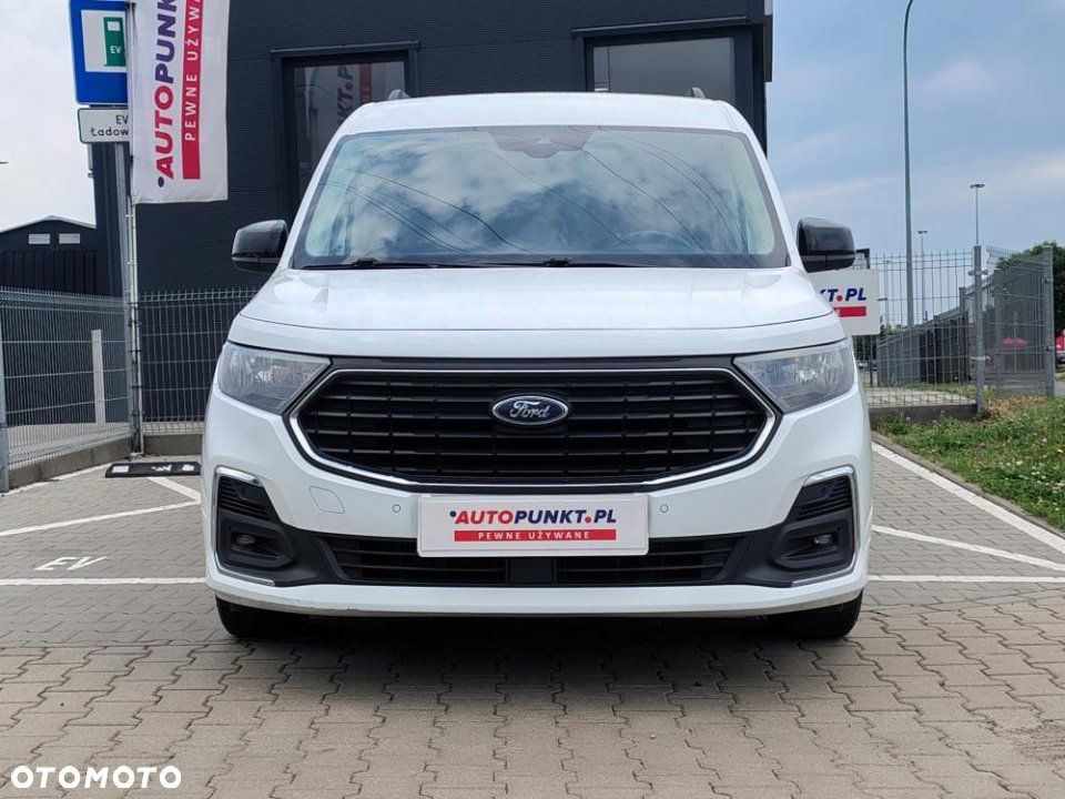 Ford Tourneo Connect Grand - 12