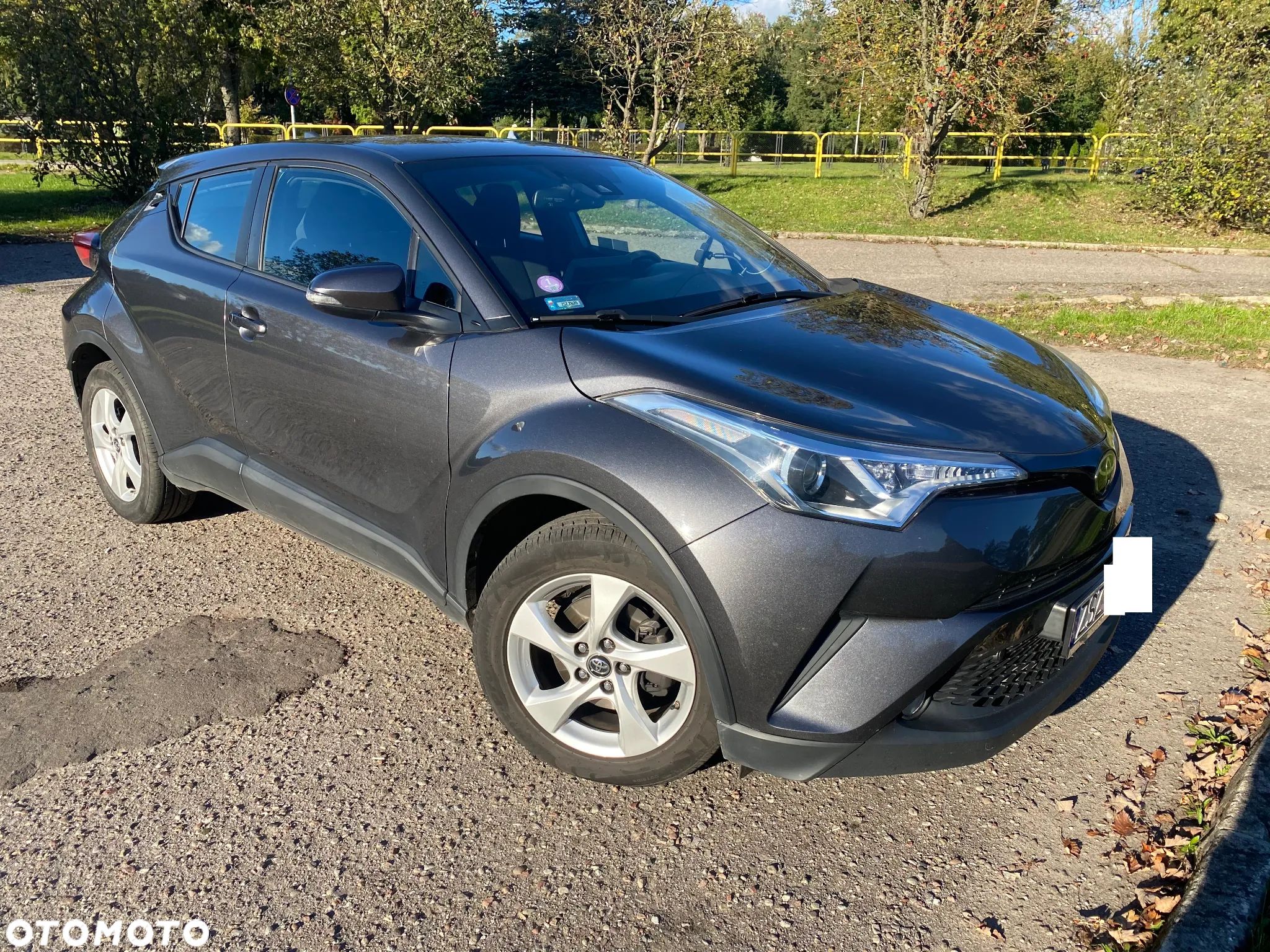Toyota C-HR 1.2 T Active - 1