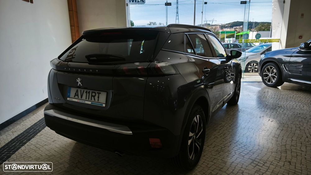 Peugeot 2008 1.5 BlueHDi Allure - 4