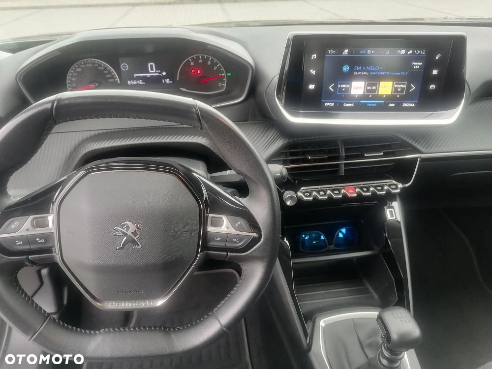 Peugeot 2008 - 15
