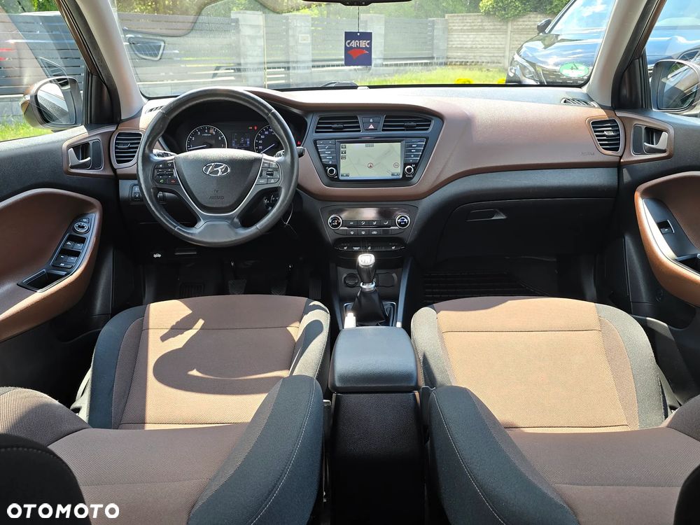 Hyundai i20 1.2 Fifa World Cup Edition - 29