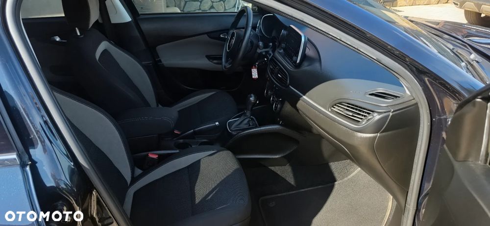 Fiat Tipo 1.6 MultiJet DCT Easy - 7