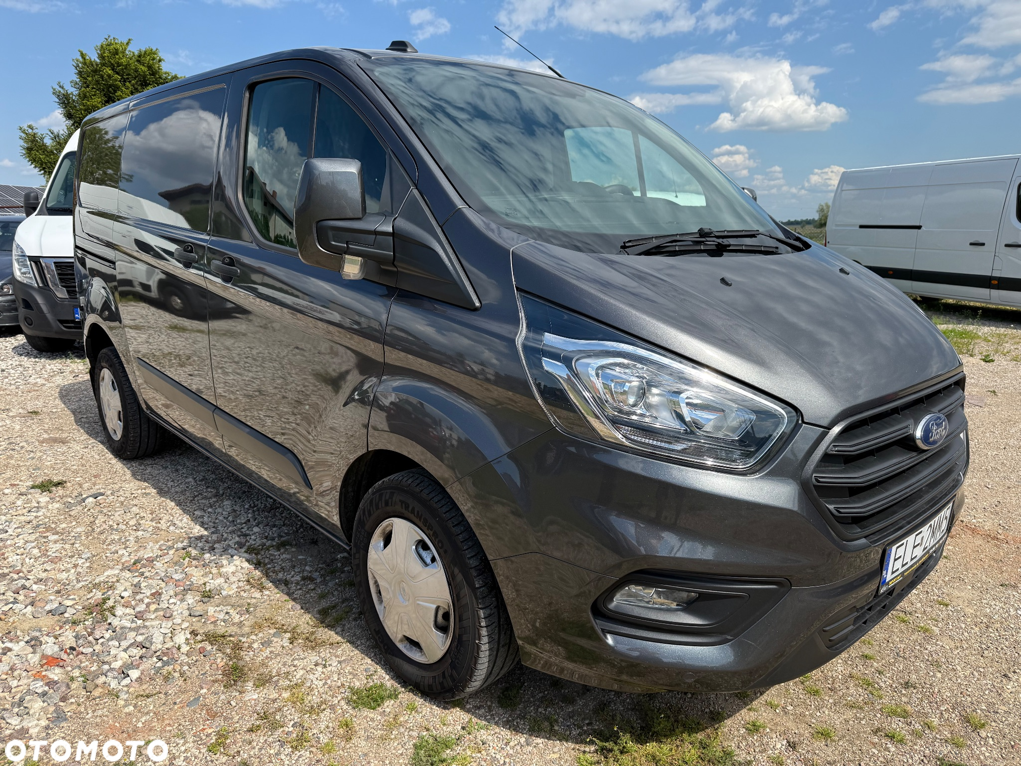 Ford TRANSIT CUSTOM 2.0 TDCI 130 KM SUPER STAN PIĘKNY I BOGATY OKAZJA - 2