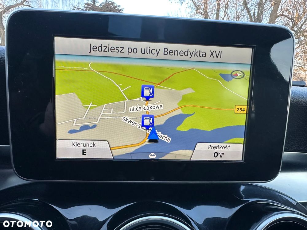 Mercedes-Benz Klasa C 200 (BlueTEC) d 7G-TRONIC Avantgarde - 16