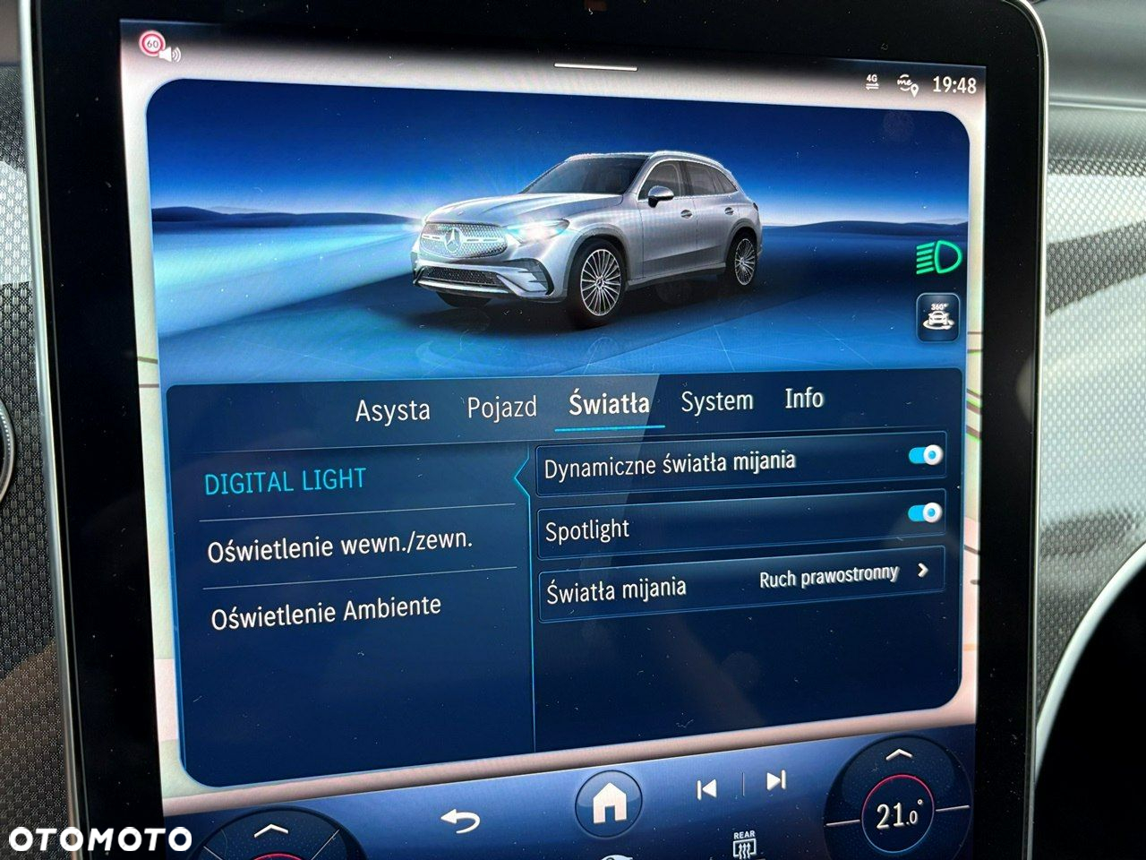 Mercedes-Benz GLC - 29