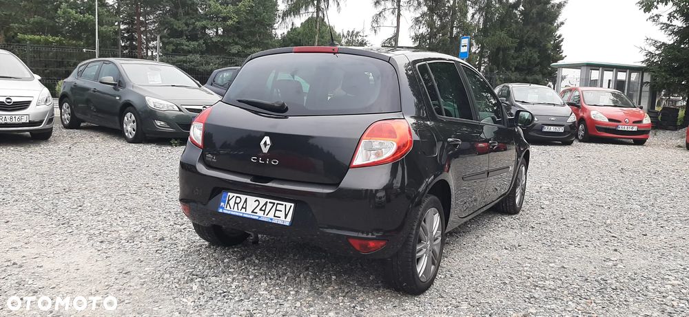 Renault Clio 1.2 16V Dwudziestka Euro5 - 11