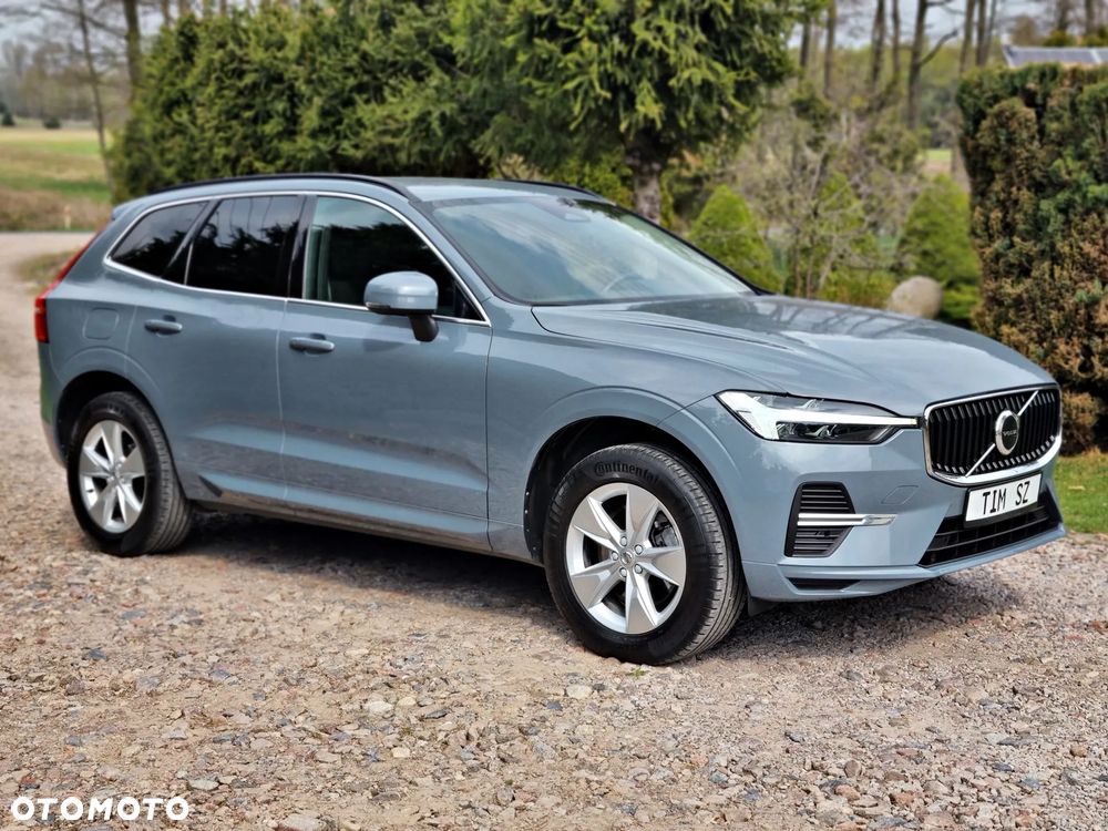 Volvo XC 60 B4 D AWD Geartronic Momentum Pro - 9