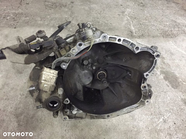 SKRZYNIA BIEGÓW CITROEN C5 1,8 16V 20DL29