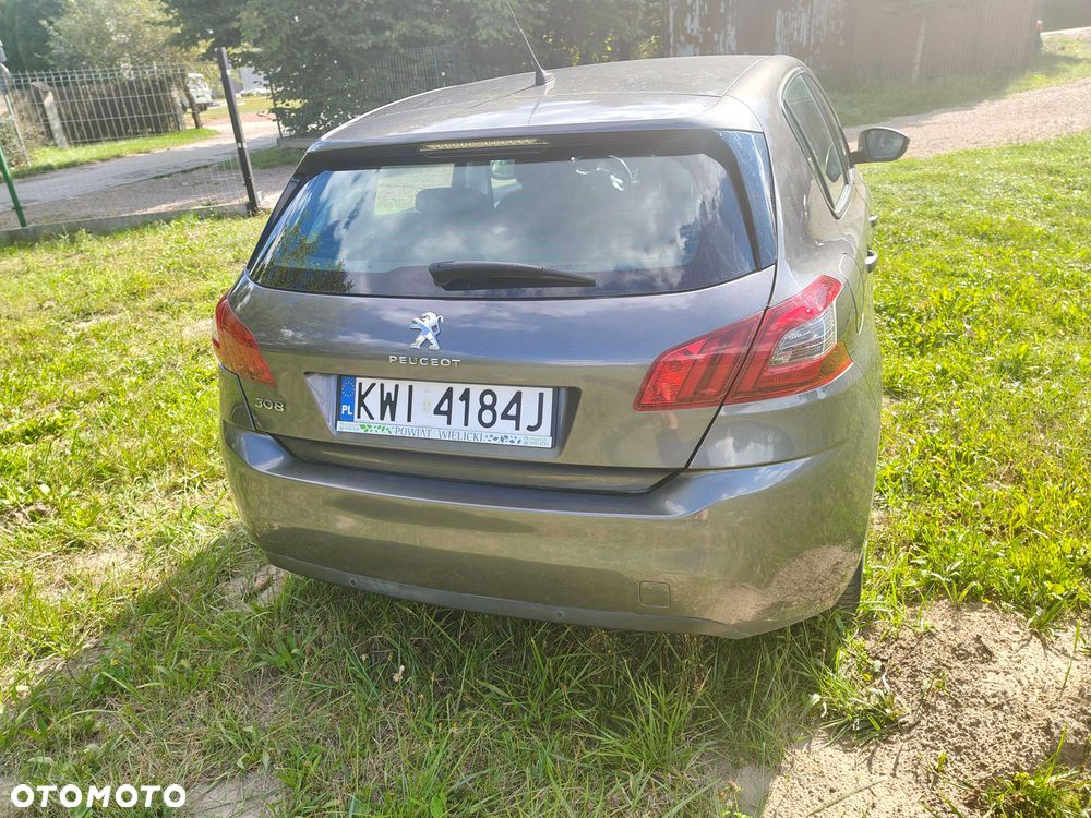 Peugeot 308 - 4