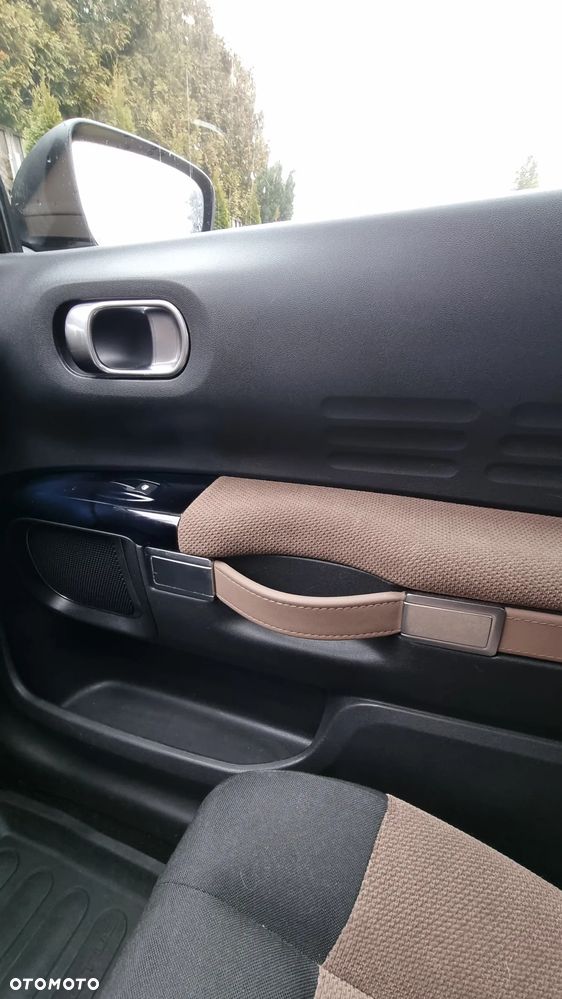 Citroën C4 Cactus 1.2 PureTech MoreLife S&S - 12