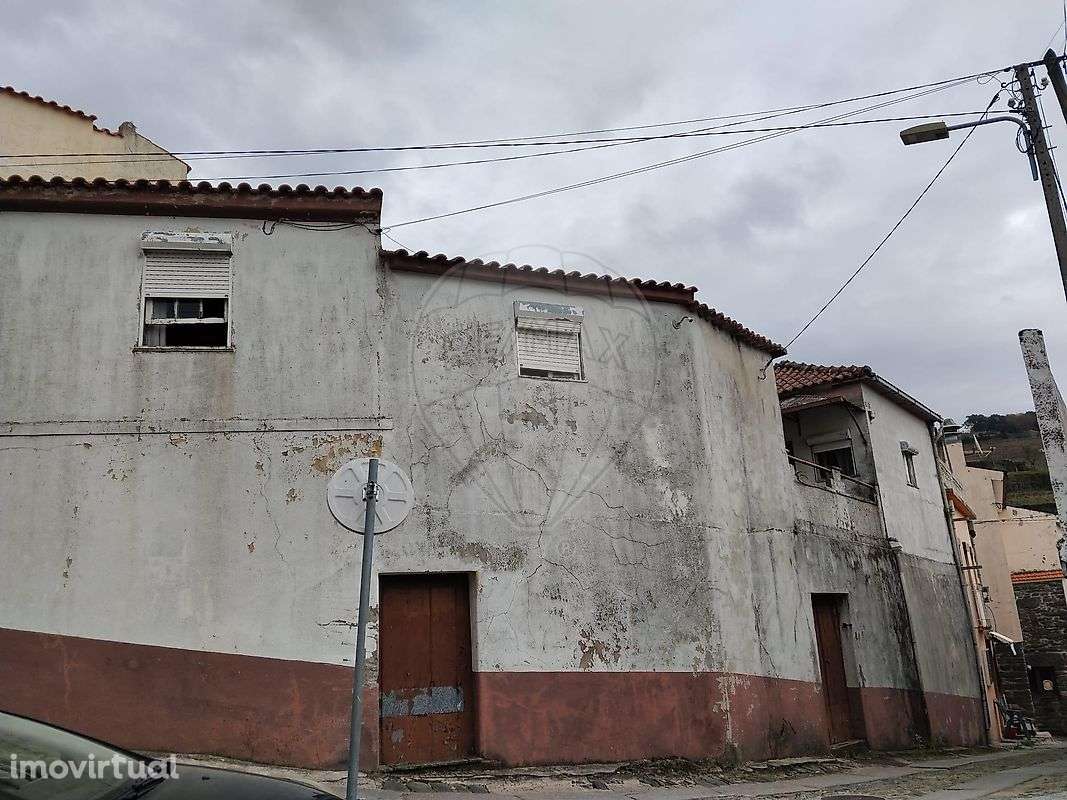 Moradia T5 para venda - Grande imagem: 3/9