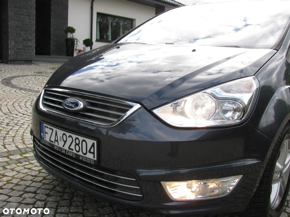 Ford Galaxy 2.0 TDCi Titanium - 35