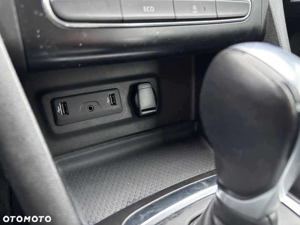 Renault Megane BLUE dCi 115 EDC Deluxe-Paket LIMITED - 9