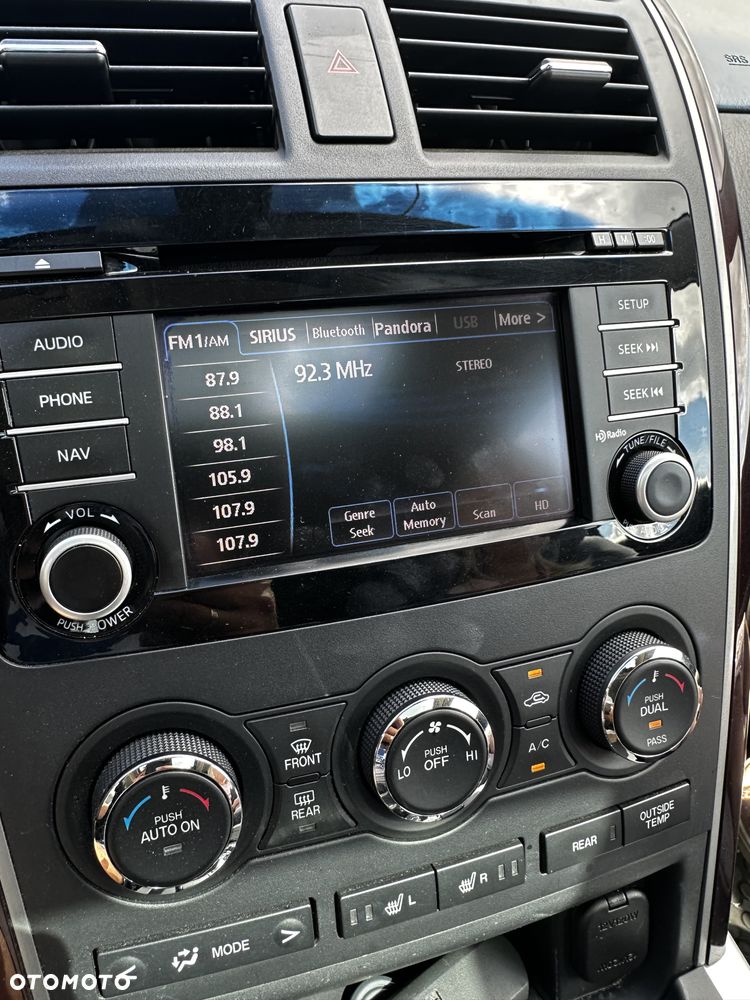Mazda CX-9 3.7 V6 - 25