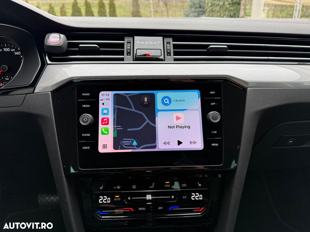 Volkswagen Passat - 19