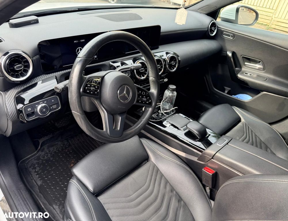 Mercedes-Benz A 180 d 7G-DCT - 16