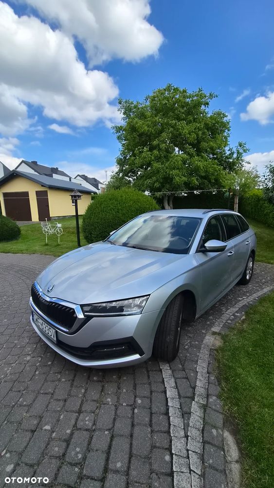 Skoda Octavia 2.0 TDI Ambition DSG - 2