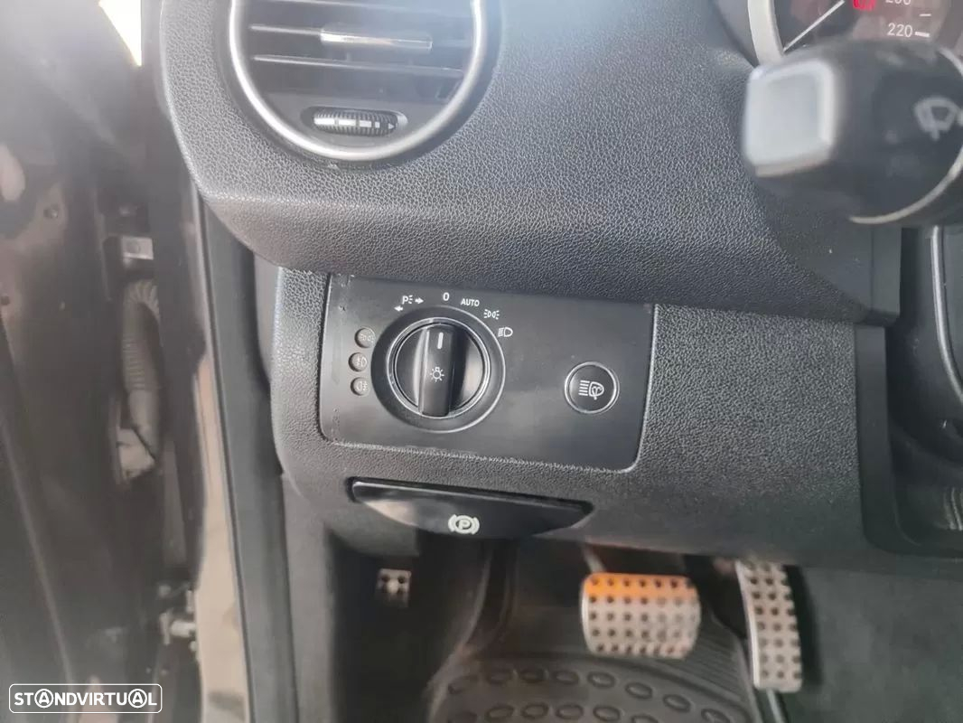 Mercedes-Benz ML 320 CDi - 26