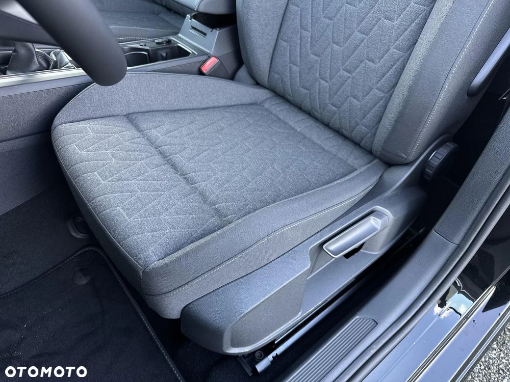 Volkswagen Golf Variant - 27