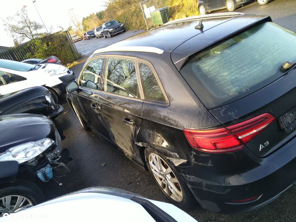 Audi A3 Sportback - 4