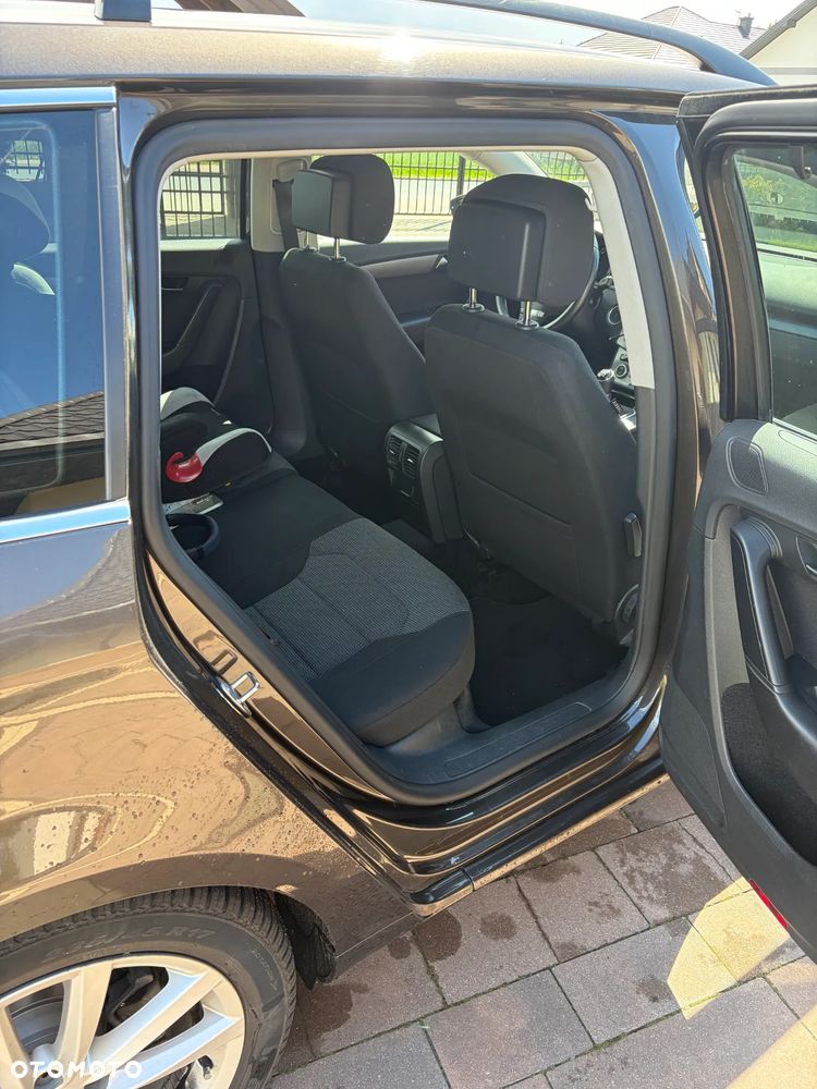Volkswagen Passat 2.0 TDI Comfortline - 6