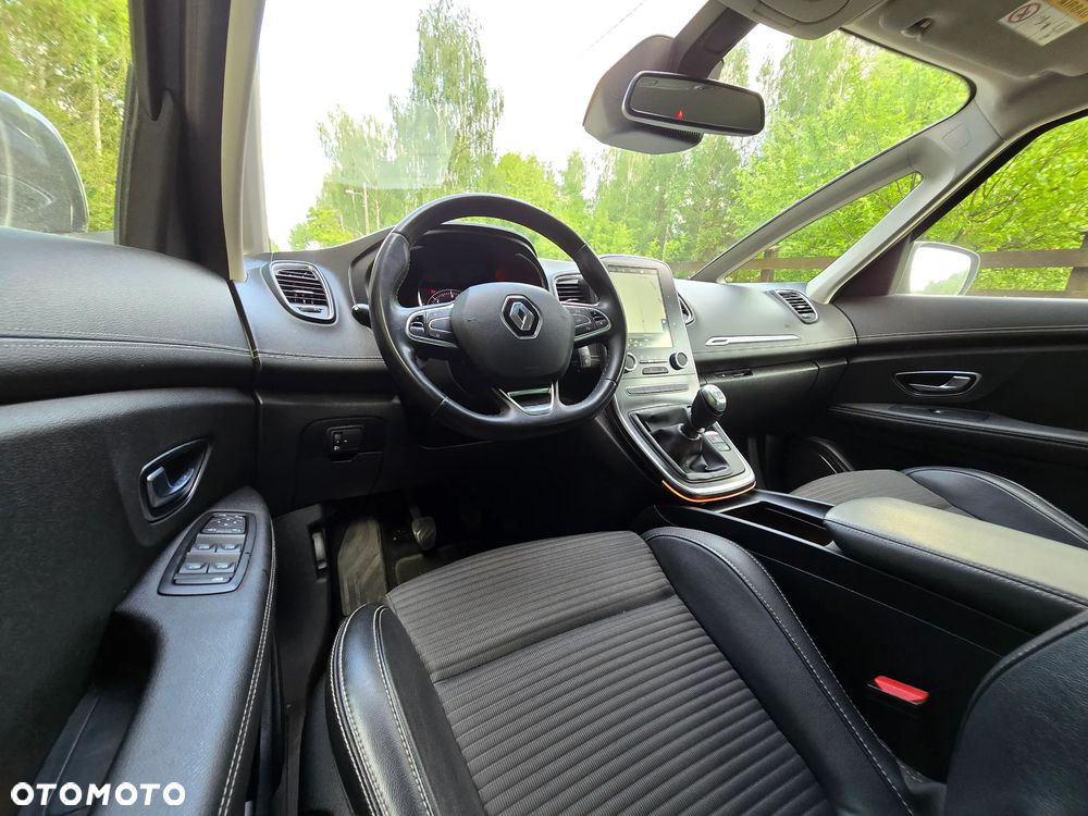 Renault Scenic - 33