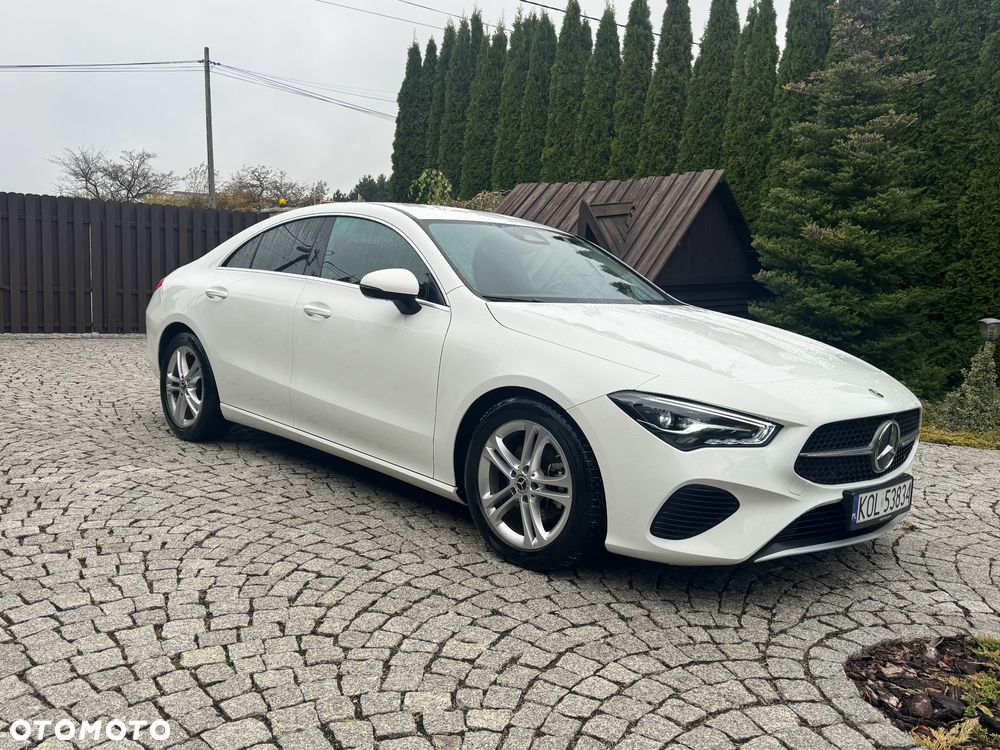 Mercedes-Benz CLA 200 7G-DCT - 28