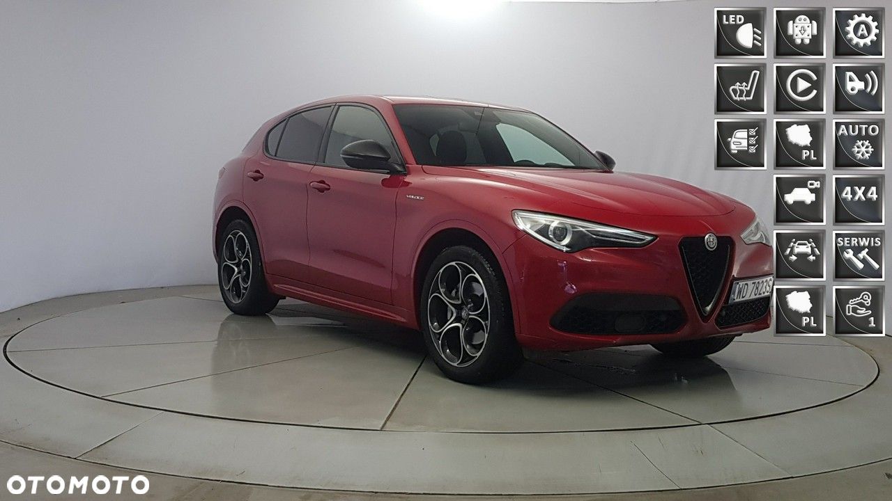 Alfa Romeo Stelvio - 1