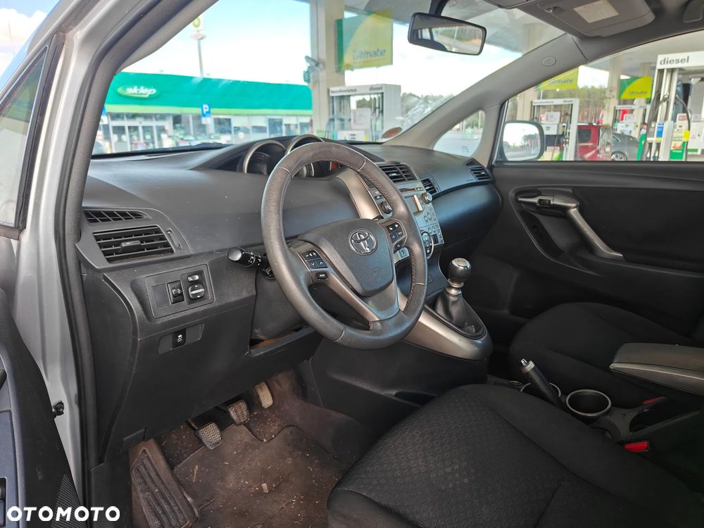 Toyota Verso 2.0 D-4D Edition - 5