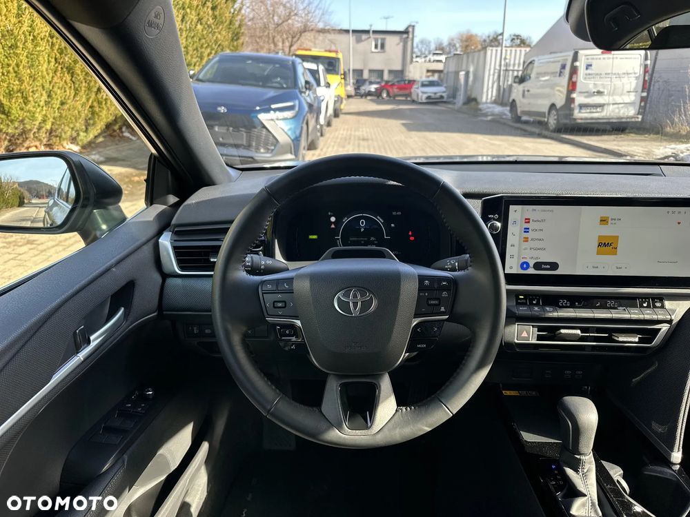 Toyota Camry 2.5 Hybrid Dynamic Force Comfort e-CVT - 19