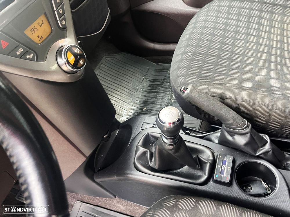 Toyota iQ 1.0 VVT-i 2 EP - 11