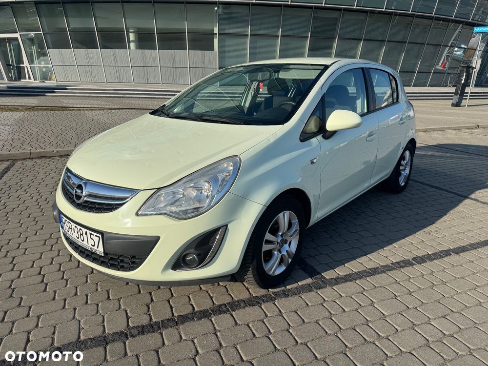 Opel Corsa - 1