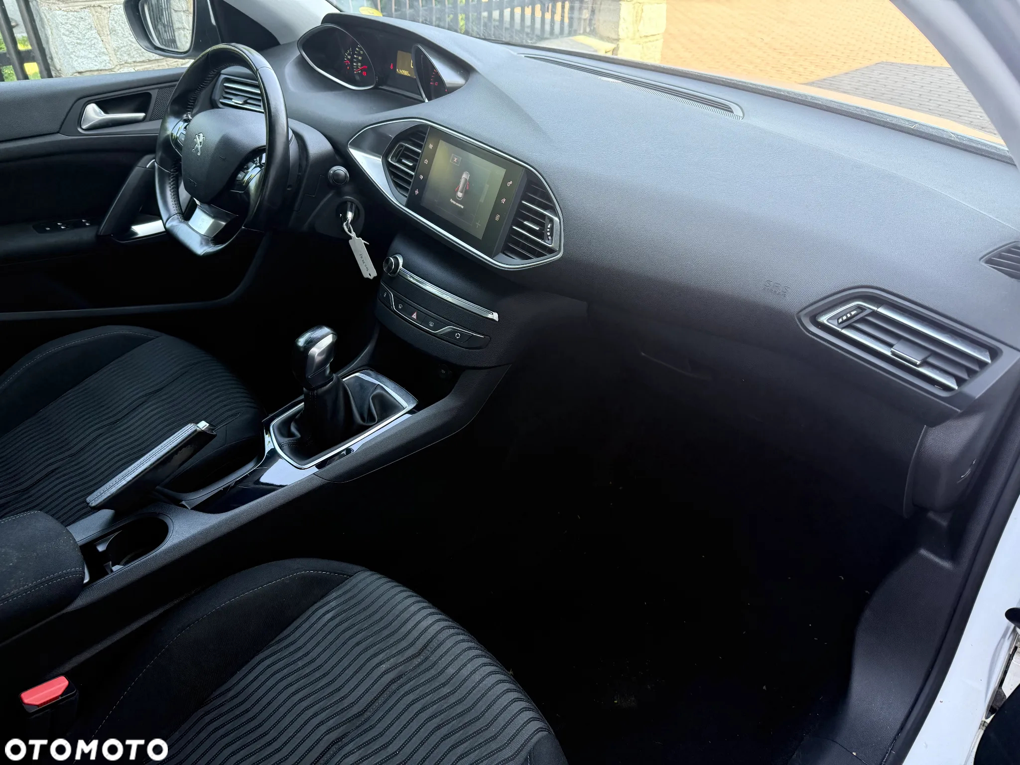 Peugeot 308 - 23