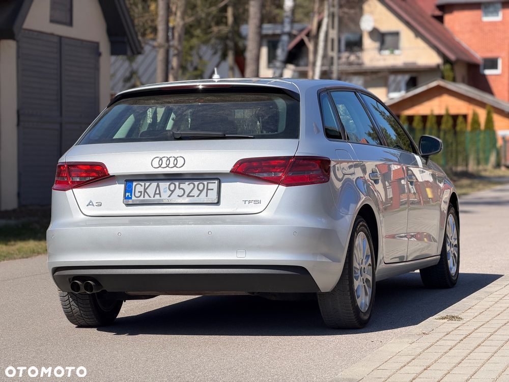 Audi A3 Sportback 1.4 TFSI Ambition - 11