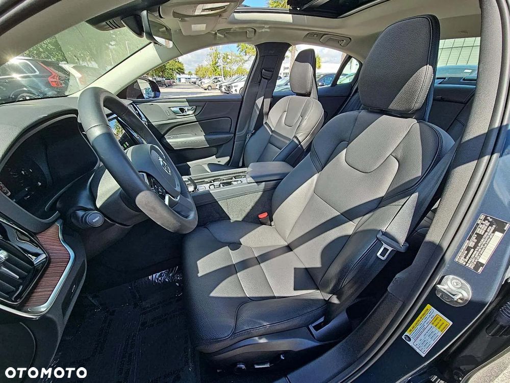Volvo S60 - 5