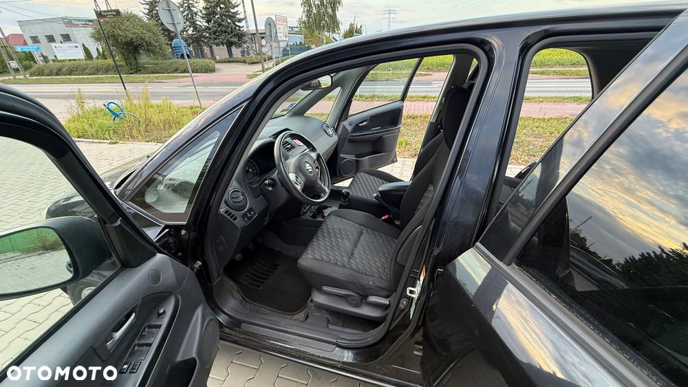 Suzuki SX4 1.6 GLX / Comfort - 10
