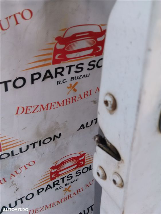 broasca usa dreapta fata mercedes sprinter an fabr. 2004 - 1