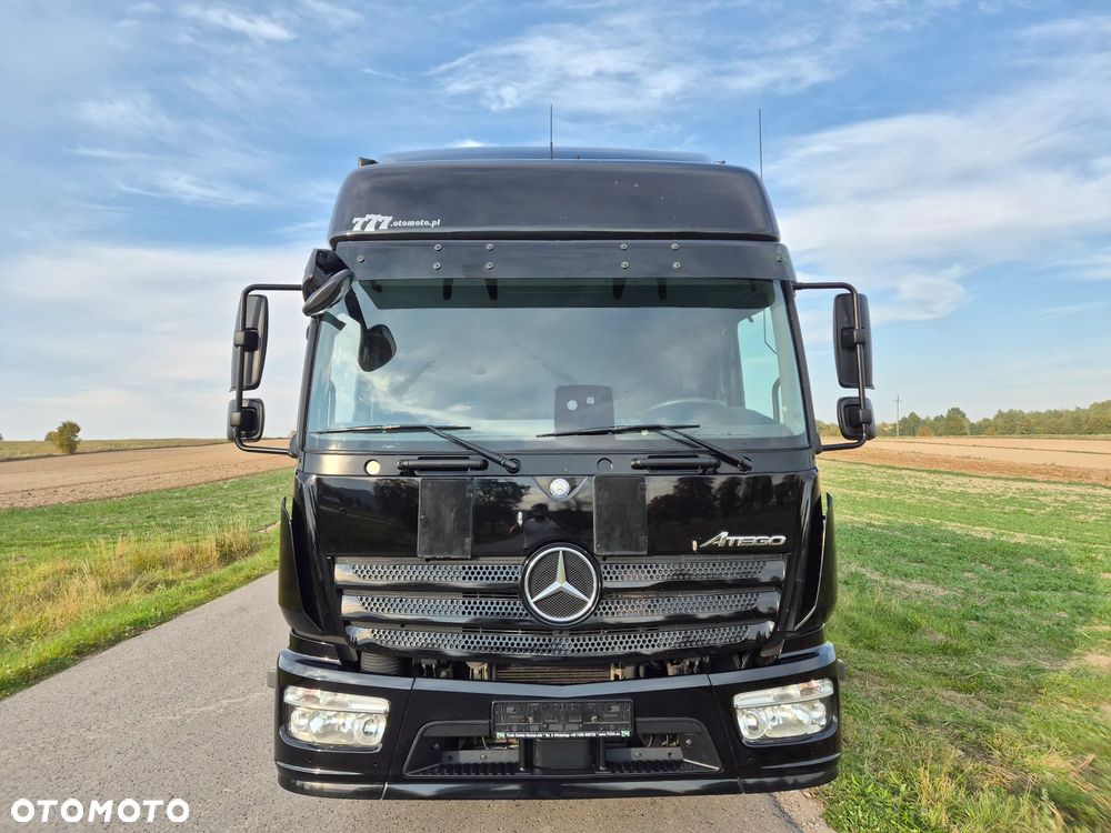 Mercedes-Benz Atego 1527 burto-firana z windą 7.2m SUPER STAN / GLOB / SYPIALNY / z Niemiec - 7